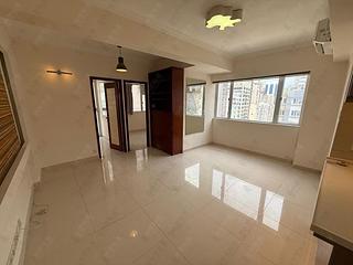 Wan Chai - Cheong Ip Building 05