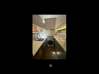 Sai Ying Pun - Yue Sun Mansion Block 1 05