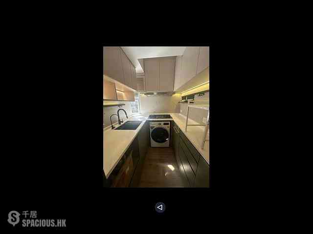 Sai Ying Pun - Yue Sun Mansion Block 1 05