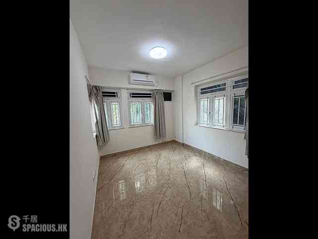 Braemar Hill - Coral Court 08