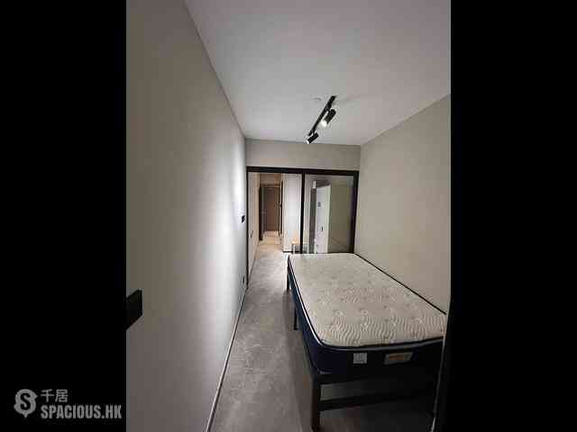 Cheung Sha Wan - Wing Ning Building 05