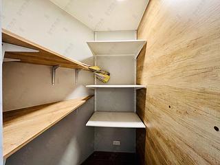 Wan Chai - Royal Court 11