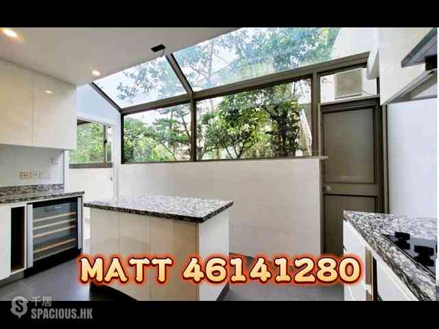 The Peak - Mount Austin Estate 05