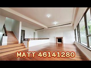 The Peak - Mount Austin Estate 11
