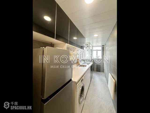 Prince Edward - Kwong Shing Building 04