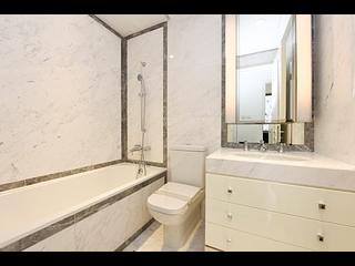 Sai Ying Pun - Kensington Hill 03