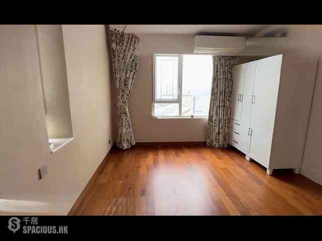 Braemar Hill - Wilshire Towers Block B 03