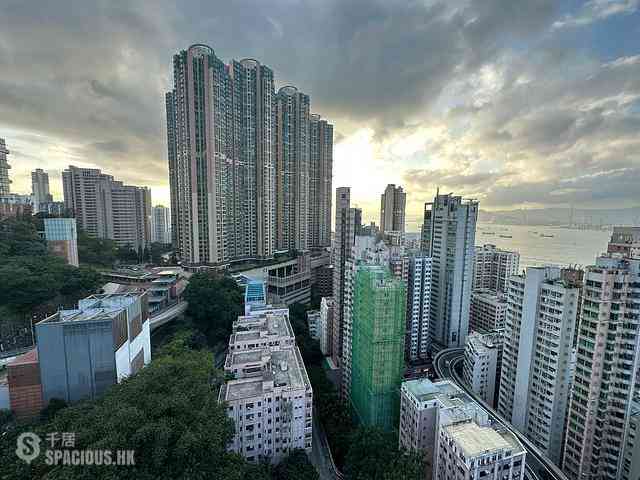 Shek Tong Tsui - Cheong Wan Mansion 01