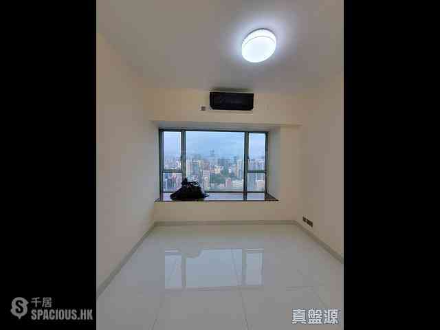 Tsim Sha Tsui - The Victoria Towers Tower 3 02
