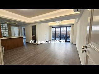 Sheung Wan - Central House 03