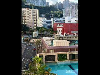 Quarry Bay - La Place De Victoria 03