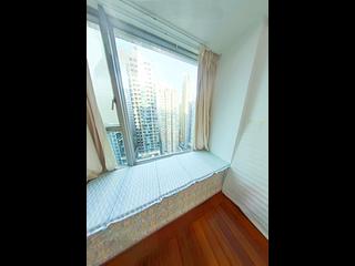 Causeway Bay - Diva 05