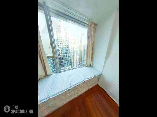 Causeway Bay - Diva 05