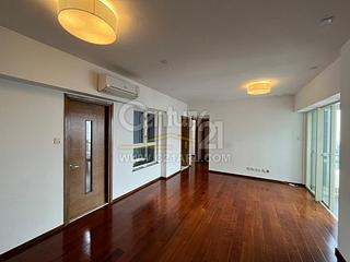 Soho - Centrestage Block 2 04