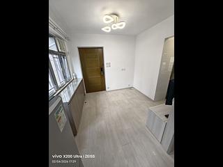 Kennedy Town - Kam Ho Court 03