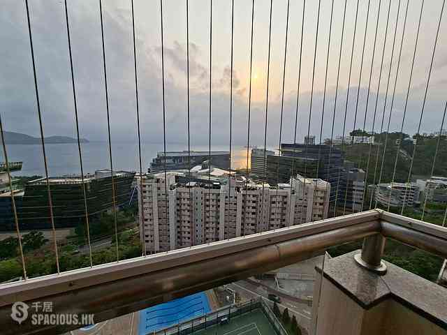 Pok Fu Lam - Baguio Villa 02