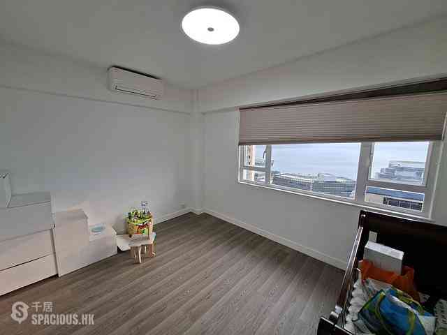Pok Fu Lam - Baguio Villa 12