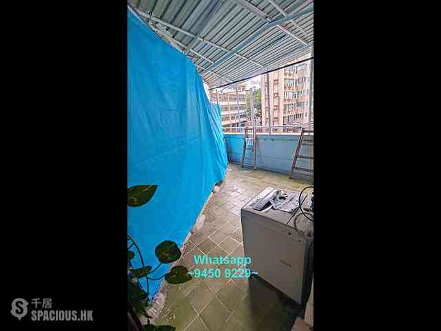 Sai Ying Pun - Hang Fuk Mansion 11