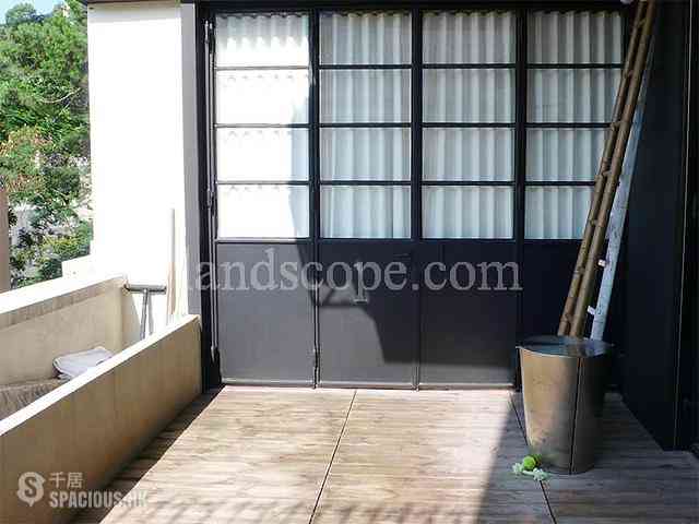 Happy Valley - Sanitarian Apartments 03