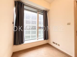Sai Ying Pun - 63, Pokfulam 08