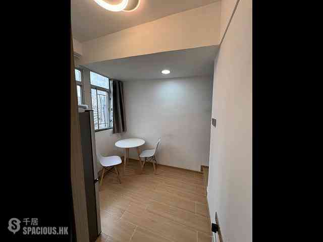 Mong Kok - Hing Fat Building 02