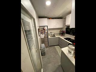Mid Levels Central - The Grand Panorama Block 3 03