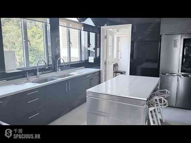 The Peak - Guildford Court 03