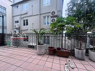 South Lantau - Tong Fuk 08
