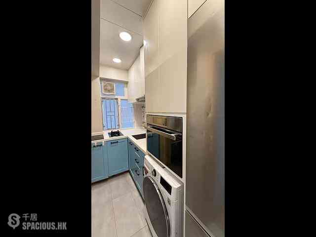 Sai Ying Pun - 49-49A, Bonham Road 06