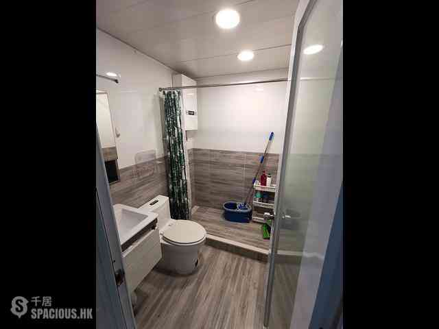Kennedy Town - Luen Wai Apartment 08