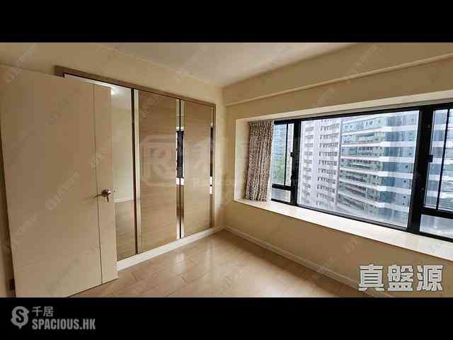 Tin Hau - Park Towers Block 1 06