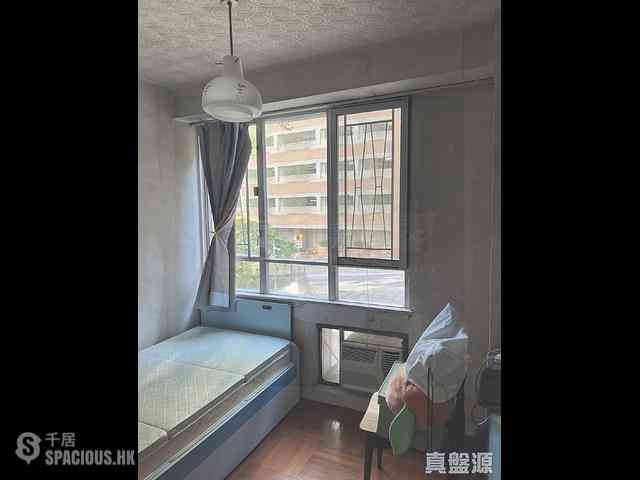 Wan Chai - Phoenix Court Block 3 04