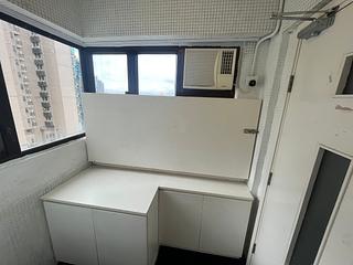 Mid Levels Central - Tycoon Court Block B 09