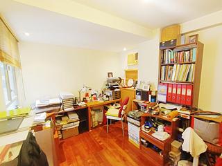 Wan Chai - Phoenix Court 06