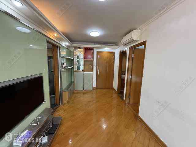 Tseung Kwan O - Park Central Phase 1 Block 7 03