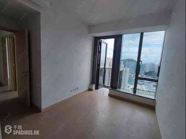 Wong Chuk Hang - The Southside Phase 2 La Marina Tower 2A 01