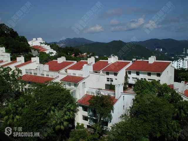 The Peak - Strawberry Hill 07