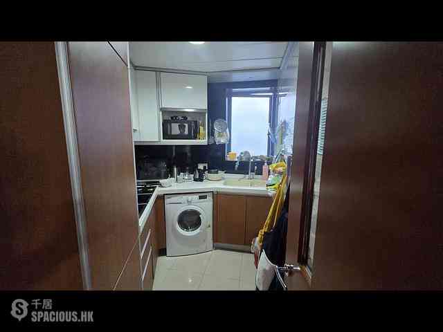 Tai Kok Tsui - The Long Beach Tower 7 04