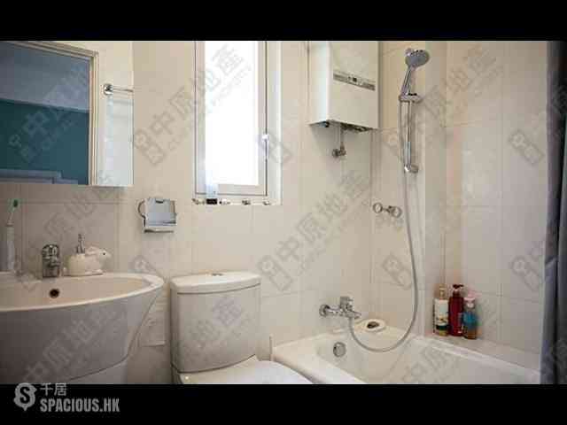 Pok Fu Lam - Sunlight Court 04