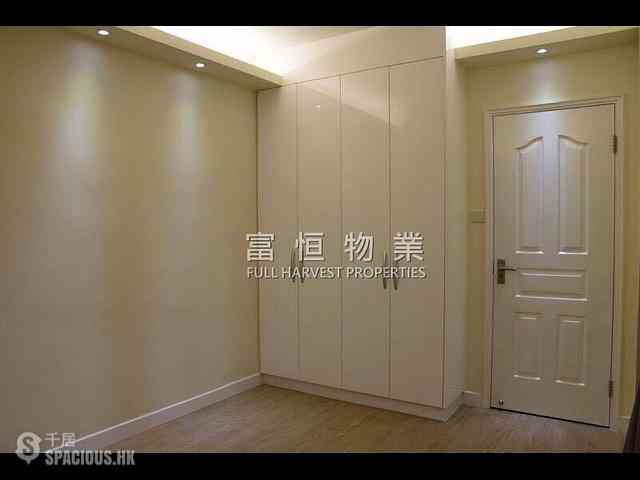 Soho - Felicity Building 04