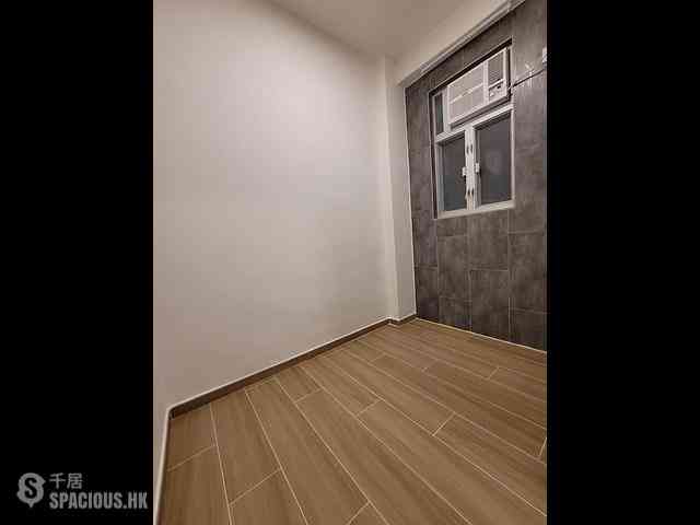 North Point - Yen Dack Building 05