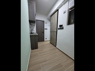 North Point - Pak Fuk Building 02