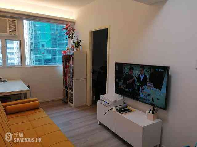 Wan Chai - Sun Tao Building 01