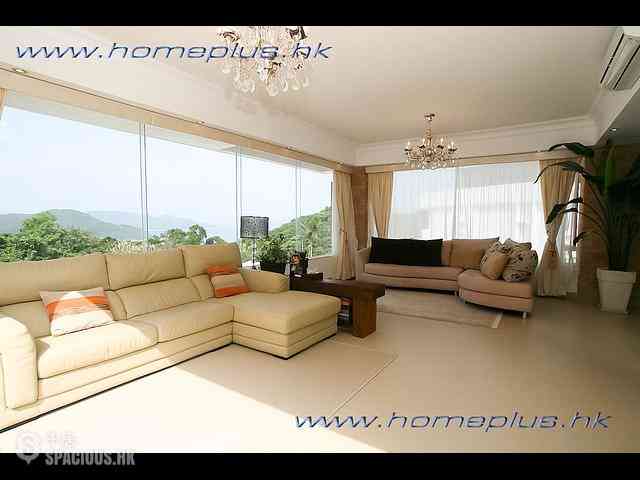 Clear Water Bay - The Chalet 01