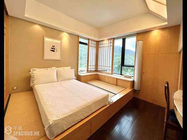 Stubbs Road - White Jade 12