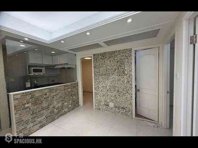 Wan Chai - Tonnochy Towers Block B 01