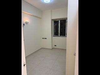 Wan Chai - Tonnochy Towers Block B 04