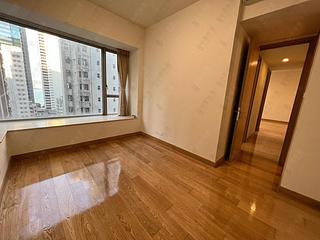 Sai Ying Pun - Island Crest Block 2 03