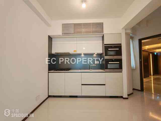 Happy Valley - Regent Hill 03