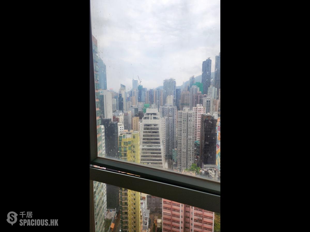 Sheung Wan - Queen's Terrace 01